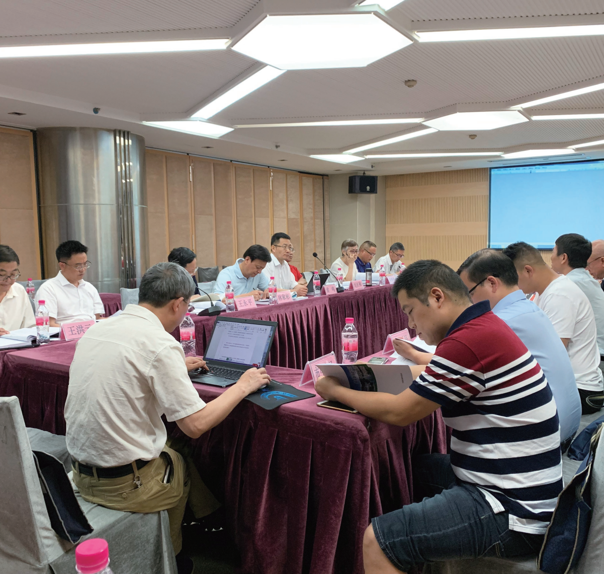 贵州省毕节市建设贯彻新发展理念示范区研究